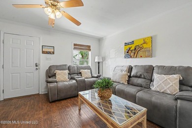 Wow! Want to live in OLD TOWNE Bay St Louis? Here's your chance - photo 3