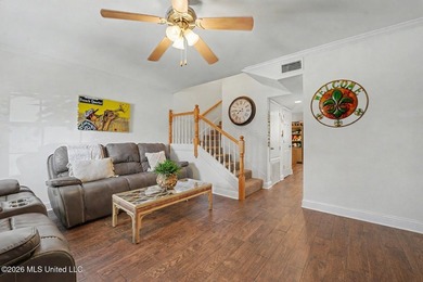 Wow! Want to live in OLD TOWNE Bay St Louis? Here's your chance - photo 4