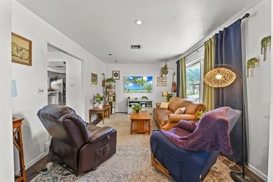 Welcome to 7635 Oakmont Drive in Lake Worth, a charming - photo 9