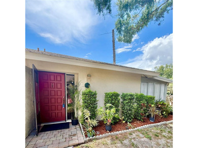 Virtually Staged. Live the Florida Lifestyle You've Been - photo 1