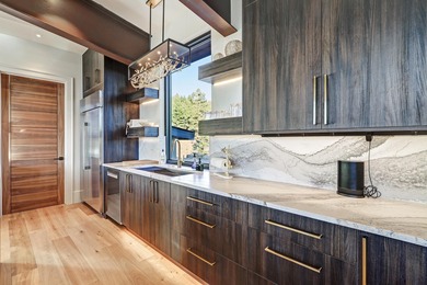 Welcome to 171 El Camino Real, an extraordinary ski-in/ski-out - photo 13
