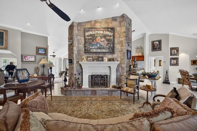 Nestled on over an acre of land in the gated, tranquil golf - photo 15
