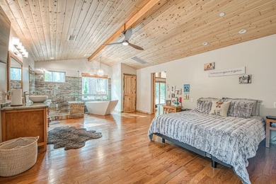 OPEN HOUSE: Sunday, July 5th 12 - 3pmMeticulously maintained and - photo 27