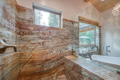 OPEN HOUSE: Sunday, July 5th 12 - 3pmMeticulously maintained and - photo 31