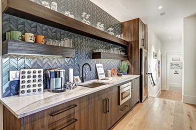 Welcome to 171 El Camino Real, an extraordinary ski-in/ski-out - photo 36