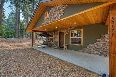 OPEN HOUSE: Sunday, July 5th 12 - 3pmMeticulously maintained and - photo 49