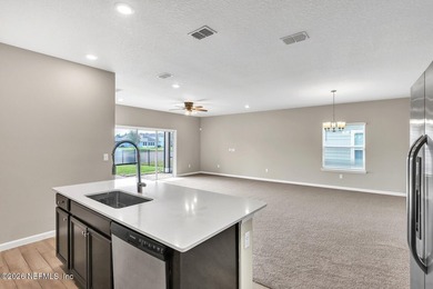 Move in ready home in the desirable Bainbridge Estates - photo 7