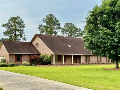 Lake Home For Sale in Tifton, Georgia
