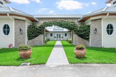 Offered for the first time in over 16 years, this premier estate - photo 10