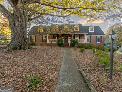 Lake Home For Sale in Hampton, Georgia