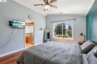 East-facing residence, situated in the desirable Canyon Hills - photo 16