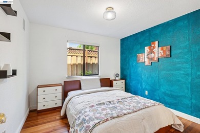 East-facing residence, situated in the desirable Canyon Hills - photo 17