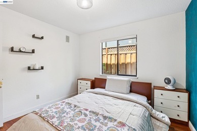 East-facing residence, situated in the desirable Canyon Hills - photo 19