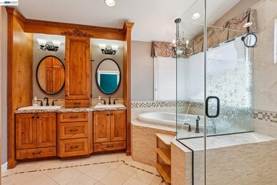 East-facing residence, situated in the desirable Canyon Hills - photo 21