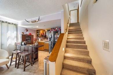 Well maintained home with limited view of Kingswood golf course - photo 22