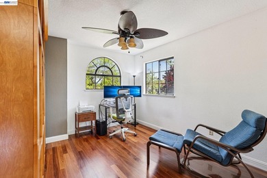 East-facing residence, situated in the desirable Canyon Hills - photo 25