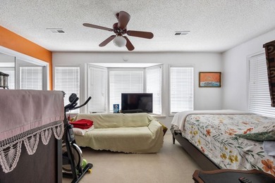 Well maintained home with limited view of Kingswood golf course - photo 27