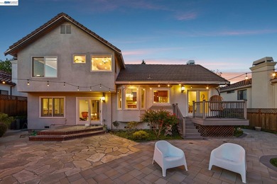 East-facing residence, situated in the desirable Canyon Hills - photo 34