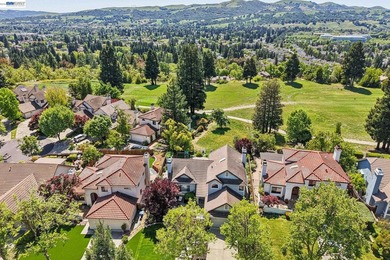 East-facing residence, situated in the desirable Canyon Hills - photo 53