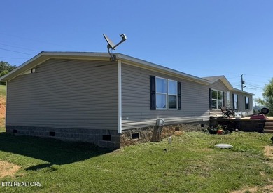Handyman special! Need more room? Look at all the space you - photo 2