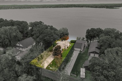 Incredibly Rare Lakefront Opportunity on Forest Lake! Enjoy 75 - photo 3