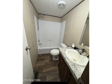 Handyman special! Need more room? Look at all the space you - photo 8