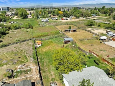 This is one of several properties in the Jewel Sub that are - photo 4