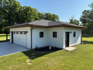 Newly Constructed Luxury Home