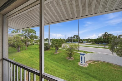 Enjoy comfortable Florida living in this charming 2-bedroom - photo 21