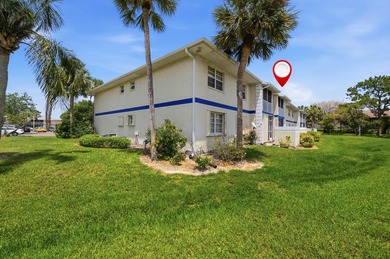 Enjoy comfortable Florida living in this charming 2-bedroom - photo 33