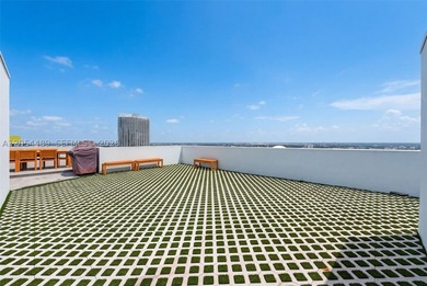 Largest total square foot penthouse at Riverfront. IVY PH-12 in - photo 36