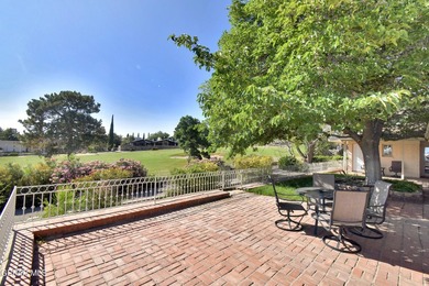 A rare opportunity to own a classic Coronado Country Club estate - photo 3