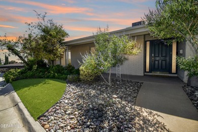 A rare opportunity to own a classic Coronado Country Club estate - photo 7