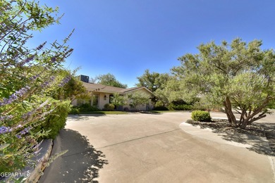 A rare opportunity to own a classic Coronado Country Club estate - photo 10