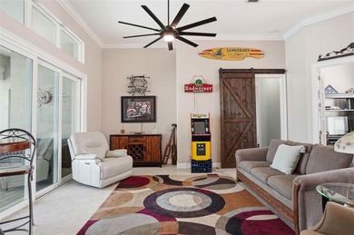 Luxury Lakefront Living In Glen Lakes Country Club. This 3 - photo 11
