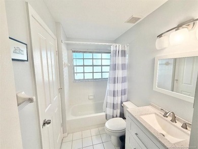 Immaculate and well maintained home in the heart of Palm City - photo 16