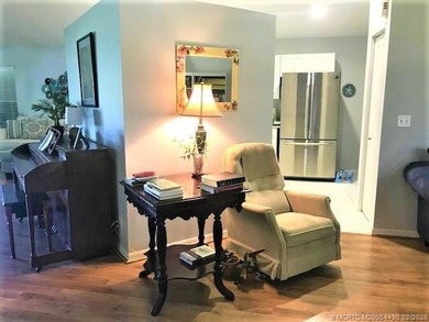 Immaculate and well maintained home in the heart of Palm City - photo 19