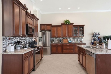 Luxury Lakefront Living In Glen Lakes Country Club. This 3 - photo 20