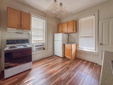 Looking to invest in a property with timeless character and - photo 29