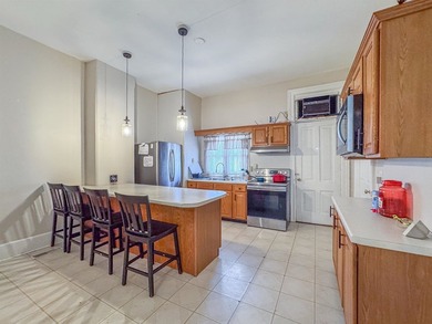 Looking to invest in a property with timeless character and - photo 47