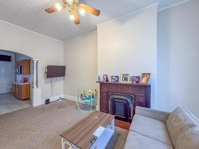 Looking to invest in a property with timeless character and - photo 49