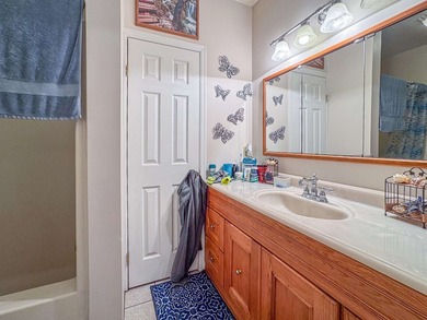 Looking to invest in a property with timeless character and - photo 50