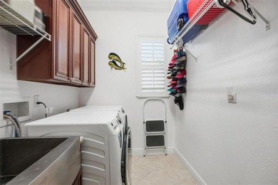 Luxury Lakefront Living In Glen Lakes Country Club. This 3 - photo 50