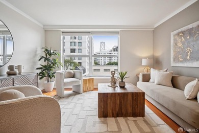 Incredible value awaits in this beautifully designed east-facing - photo 5