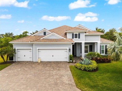 Lake Home For Sale in Fort Myers, Florida