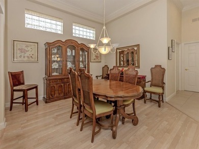 Under contract-accepting backup offers. Elegant and luxurious - photo 4