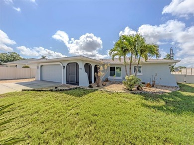 Virtually Staged. Move right into this beautifully updated South - photo 2