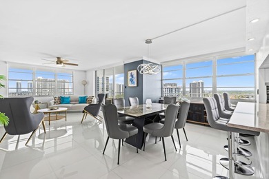 Stunning top-floor corner unit offering breathtaking wraparound - photo 4