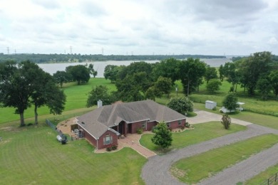 #12 Jewett-3/2/2 Attached Garage, +/-18.49 Lakefront Acres - photo 15