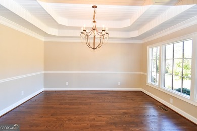 Welcome to refined golf course living in this beautifully - photo 21